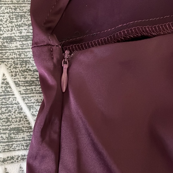 Silk PrettyLittle Thing Dress - Picture 4 of 5